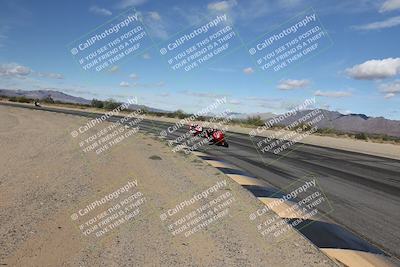 media/Nov-16-2025-Race Pace (Sun) [[8c5fa54630]]/Non Verified Riders (1st 20 Minutes)/3-Turn 3 Inside (11am)/